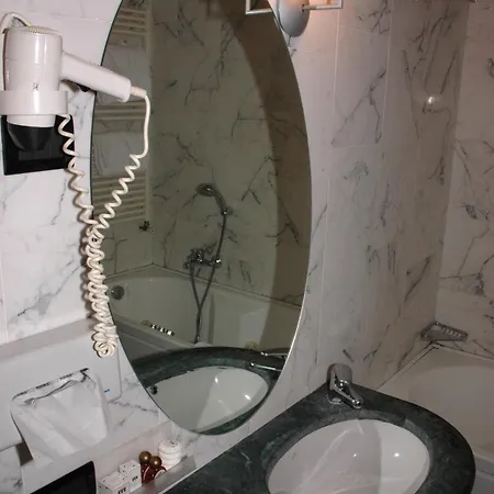 Michelangelo Palace & Otel 4*