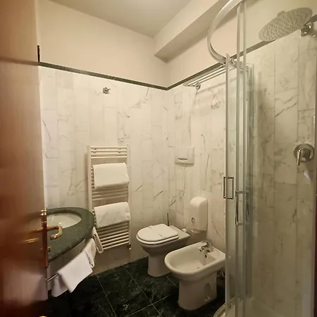 Michelangelo Palace & 호텔 테르니