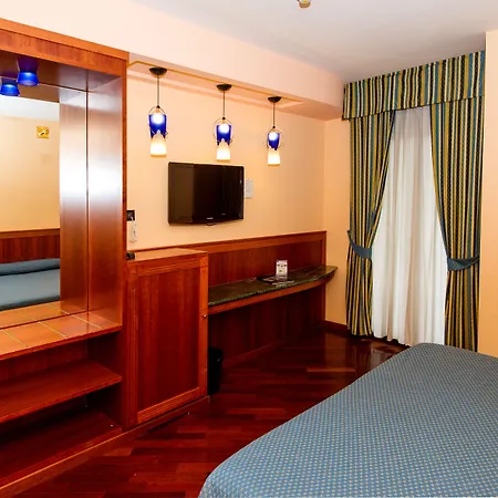 Michelangelo Palace & Hotel 4*