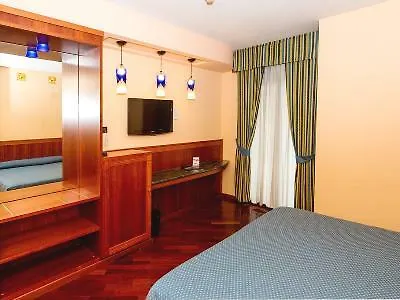 Michelangelo Palace & Spa Отель Терни
